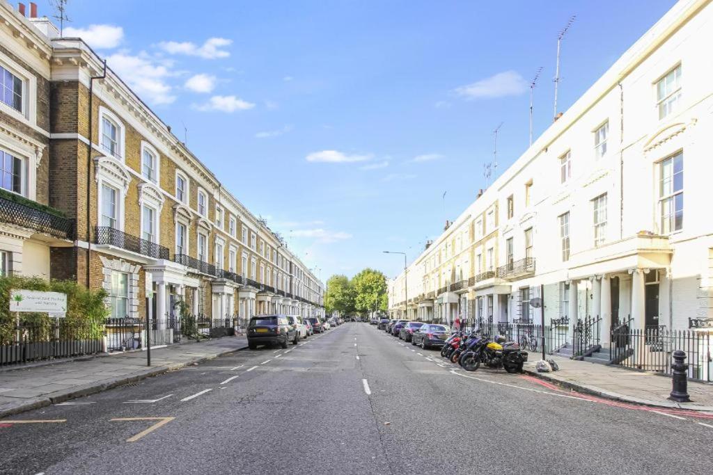 Fancy Basement Flat A Apartment Londra Exterior foto